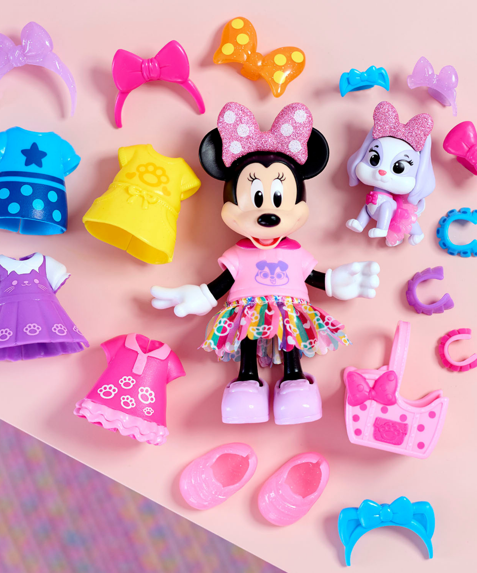 Disney Minnie Mouse Glitter and Glam Pet Fashion Set, 23-piece Doll and Accessories Set, Preschool Pretend Play Toy, Officially Licensed Kids Toy for Ages 3 & Up by Just Play