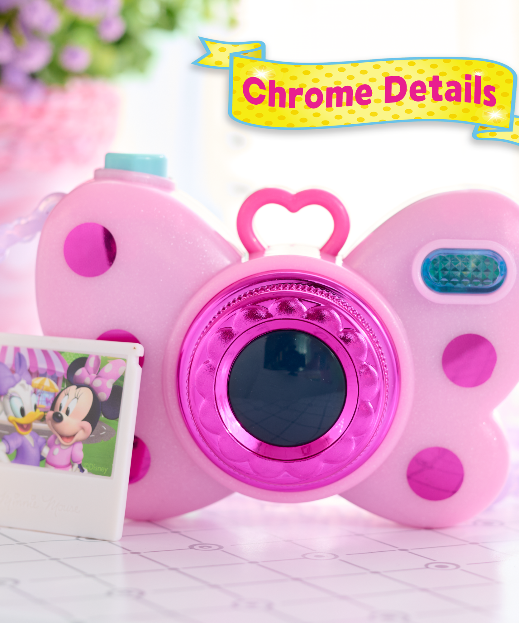 Disney Minnie Mouse Picture Perfect Play Camera with Double-Sided Photos, 4-Piece Preschool Pretend Play Toy with Lights and Sounds, Officially Licensed Kids Toy for Ages 3 & Up by Just Play