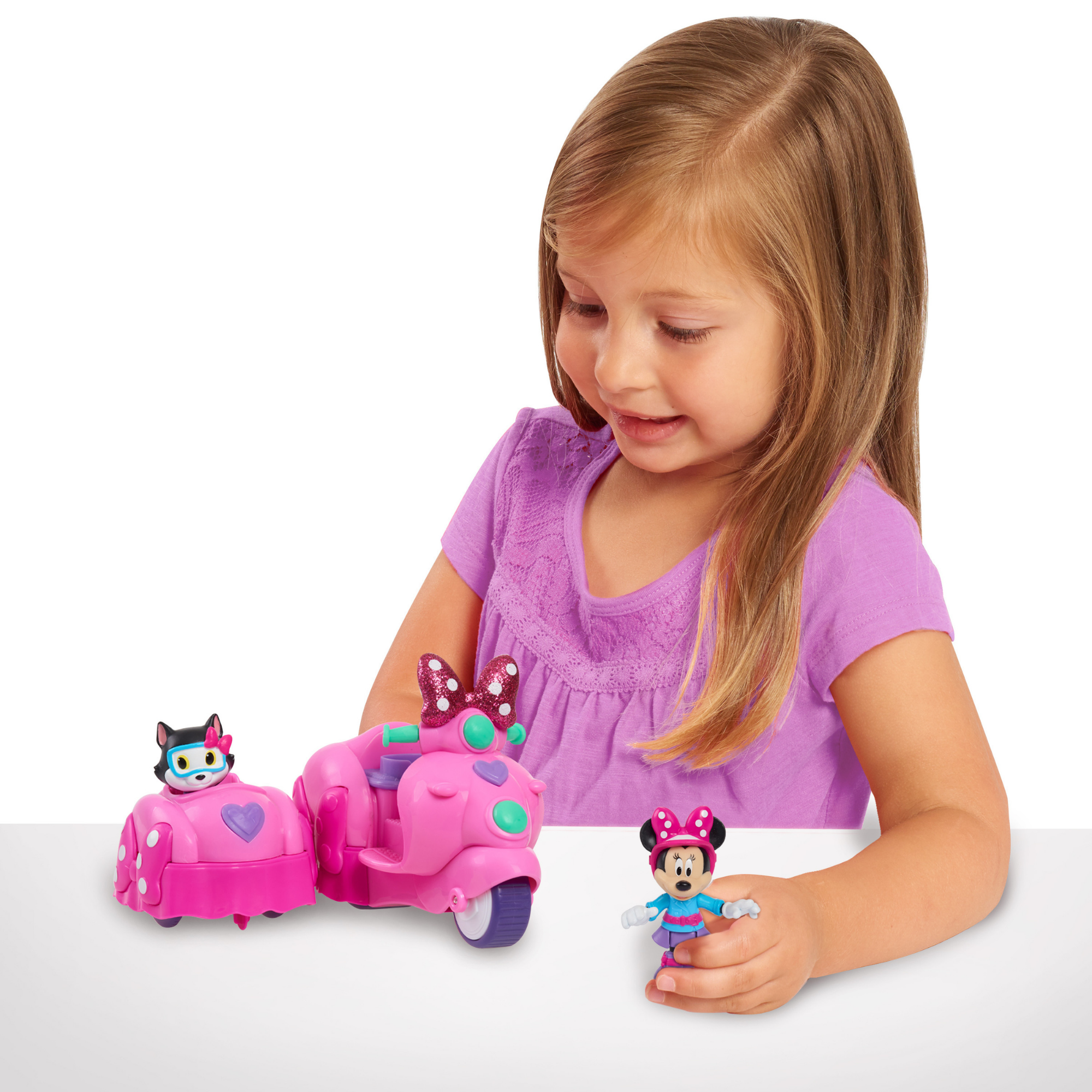 مجموعة مركبة وشخصية ديزني ميني ماوس وفيجارو، سكوتر مع سيارة جانبية قابلة للإزالة، شخصية قابلة للتجميع، لعبة أطفال مرخصة رسميًا للأعمار من 3 سنوات فما فوق من جاست بلاي