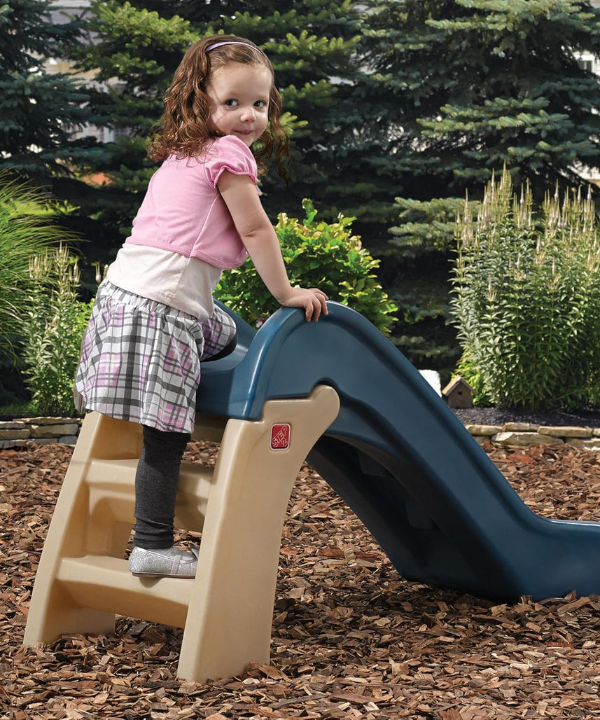 Step2 Play & Fold Jr. Slide, Folding Toddler Slide, Indoor & Outdoor Plastic Slide, Kids 1.5–4 Years