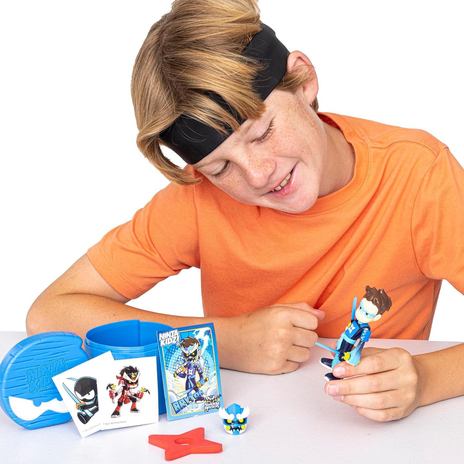 Ninja Kidz Mini Mystery Set, Official Licensed Surprise Toy Pack with Mystery Figure, Trading Card, Stickers & Foam Ninja Star