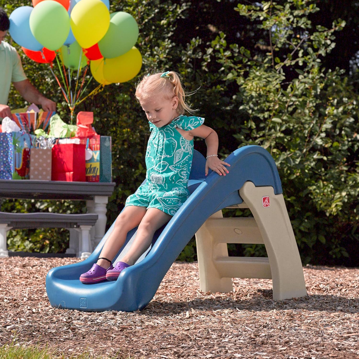 Step2 Play & Fold Jr. Slide, Folding Toddler Slide, Indoor & Outdoor Plastic Slide, Kids 1.5–4 Years