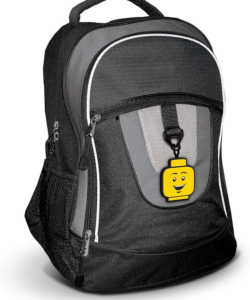 IQ Lego Iconic Silikon-Gepäckanhänger für Reisen, Koffer, Rucksack – ikonisch, ungiftig und geruchlos, mit beschreibbarer Oberfläche auf der Rückseite zur Identifizierung des Ausweises.