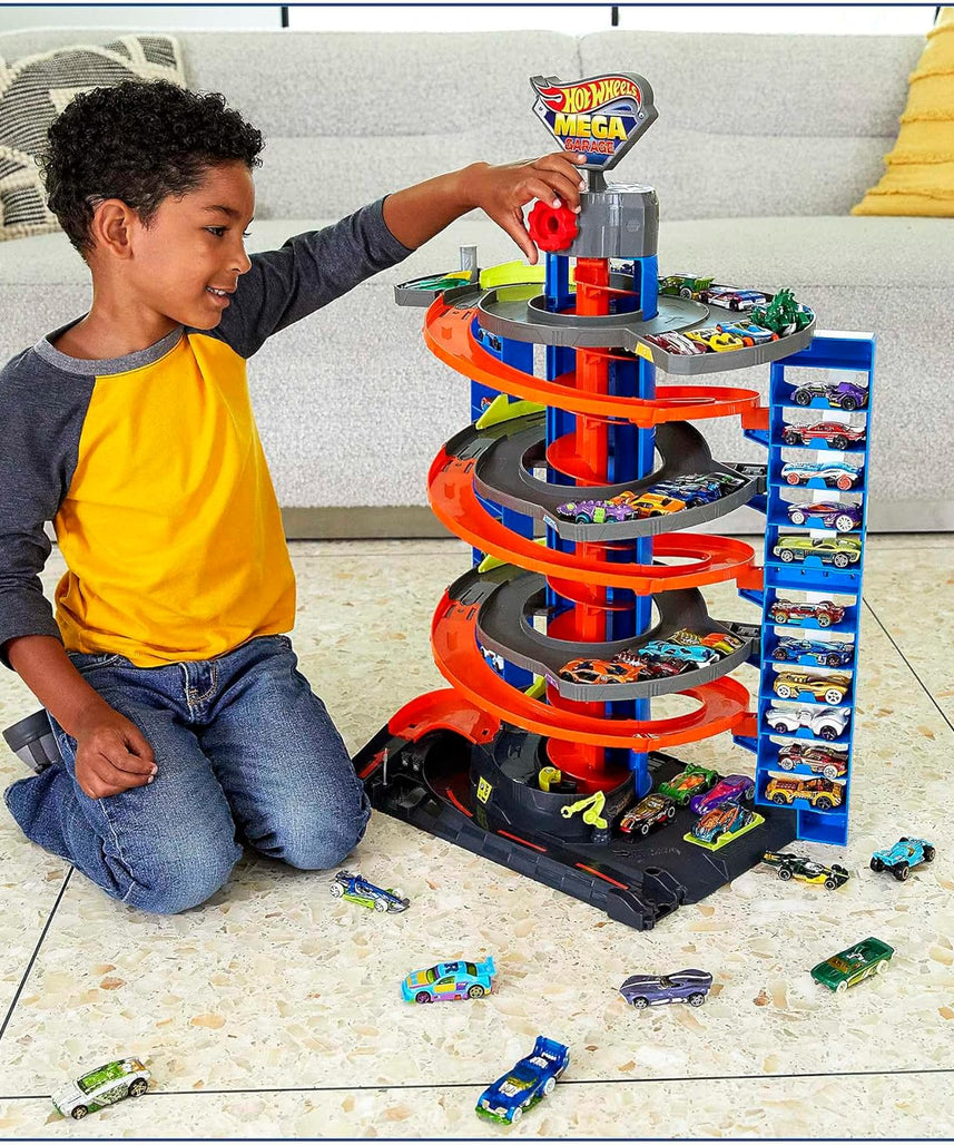 Hot Wheels City Mega Garage Playset with 1 Vehicle, 4-Level Car Garage with Corkscrew Elevator and Multi-Car Storage, Connectable Vehicle Playset for Kids 4 Years & Older