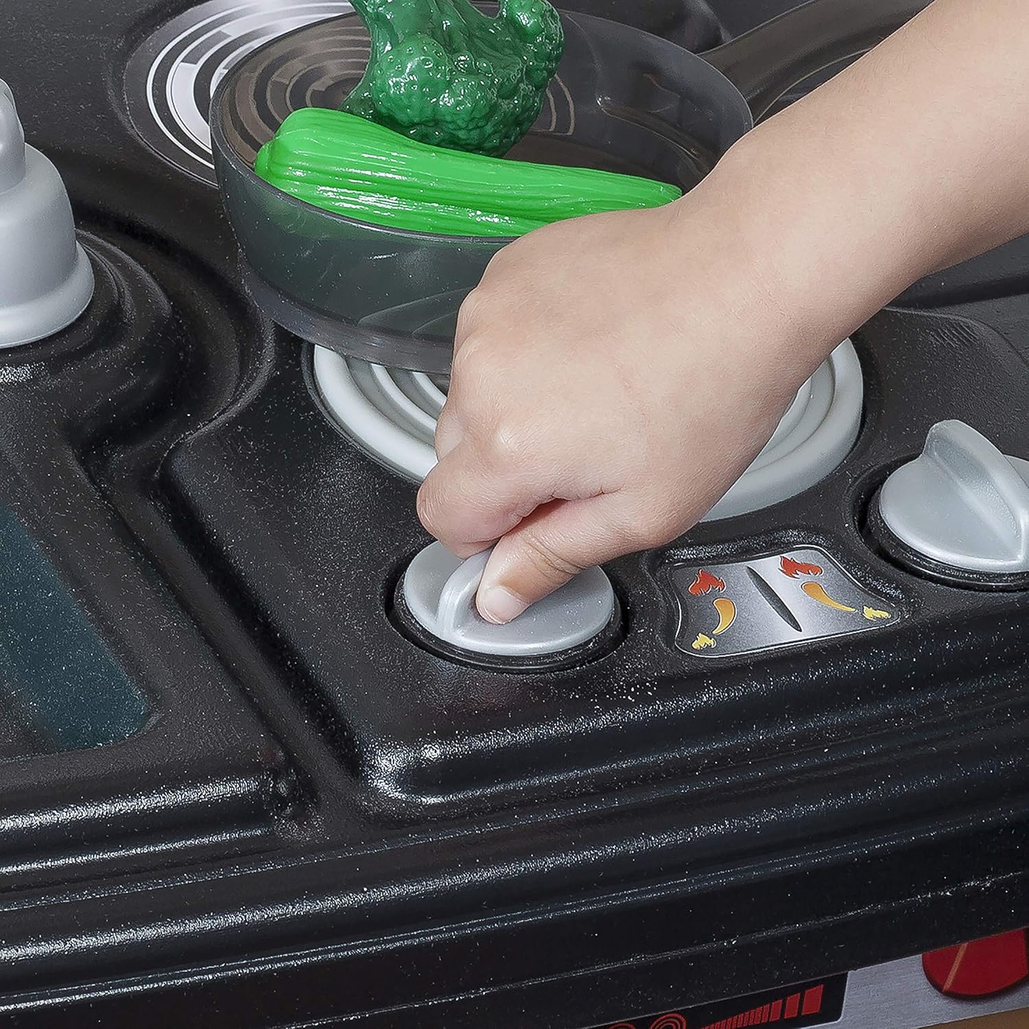 Step2 Custom Kitchen Refresh, Interactive Roleplay Kitchen Set with Lights Sounds Storage Accessories, Pretend Cooking Toy for Kids Boys and Girls Age 2 to 6, Tan