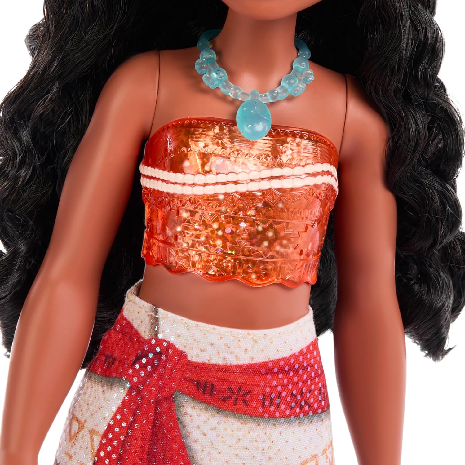 Mattel Disney Princess Moana Doll, Posable Fashion Doll with Removable Skirt, Headband, Necklace and Long Hair, Ages 3+
