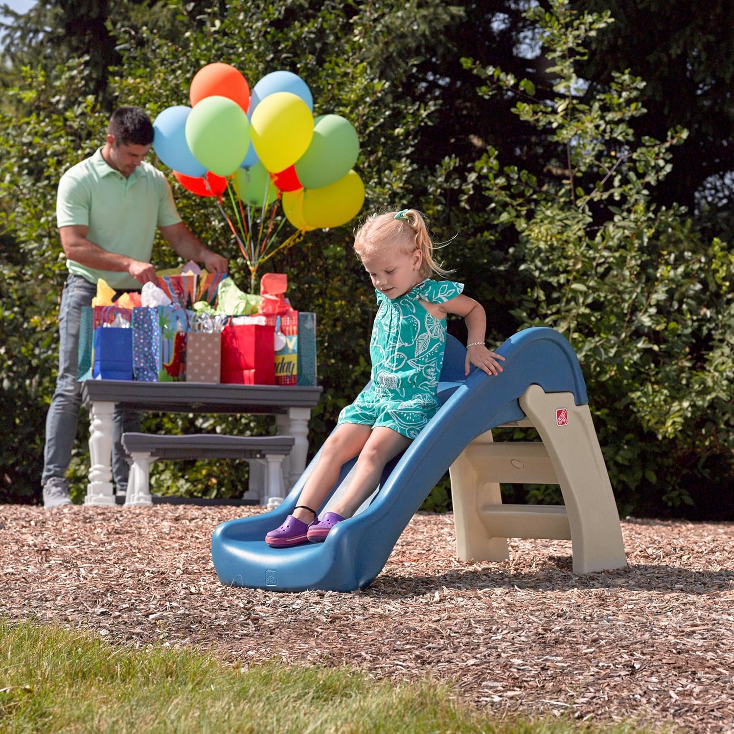 Step2 Play & Fold Jr. Slide, Folding Toddler Slide, Indoor & Outdoor Plastic Slide, Kids 1.5–4 Years