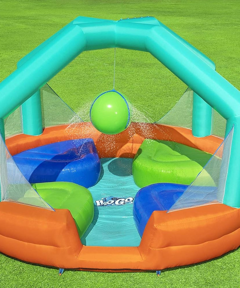Bestway H2Ogo Dodge and Drench Water Park 4.5m Inflatable Splash Park with Sprinkler Ball and Balance Platforms, Kids Outdoor Water Play Center, Ages 5+