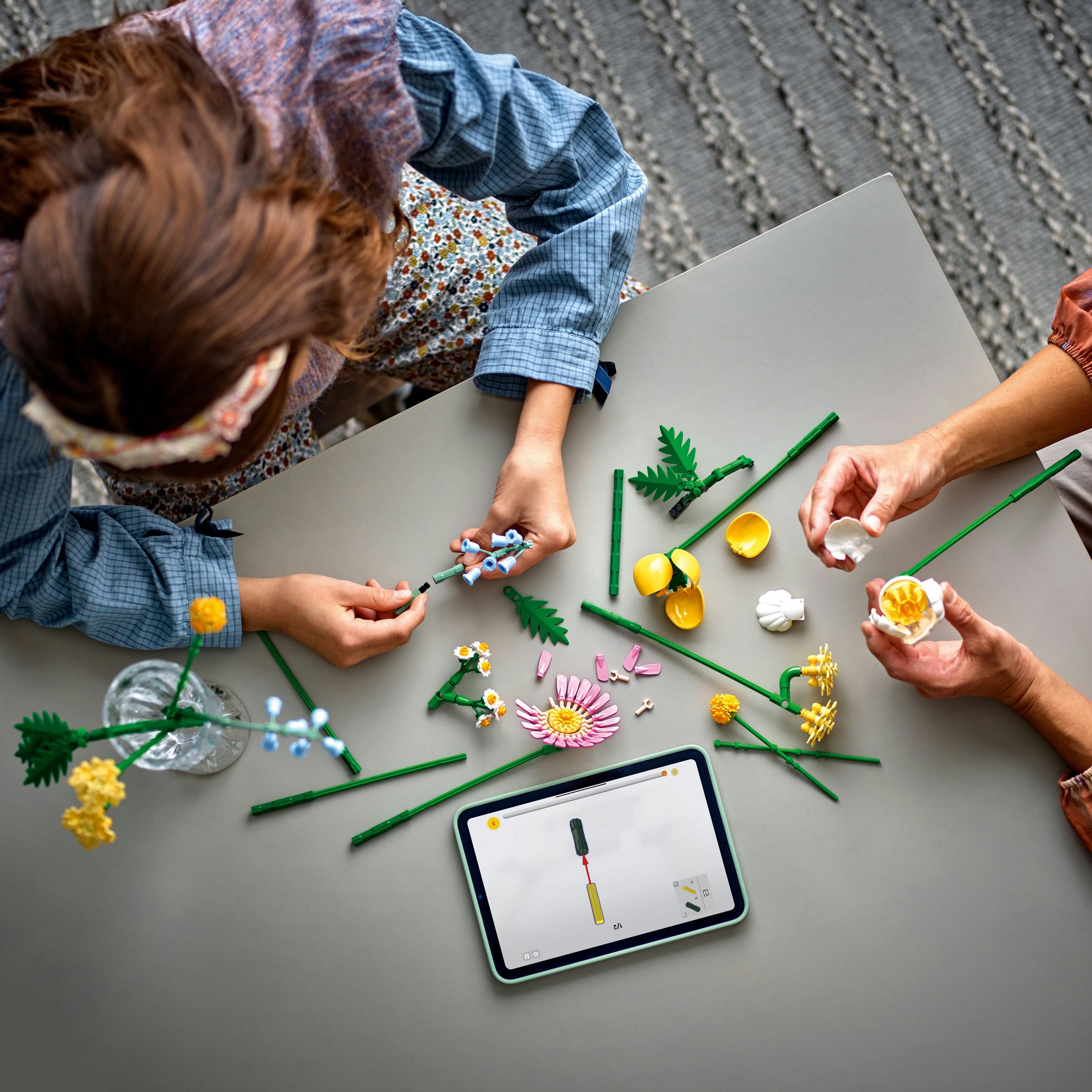 LEGO Botanicals Petite Sunny Bouquet, Faux Flower Building Set with Bluebells, Daisies, Tulips & More, Nature Toy & Holiday Decor for 9+ Girls, Teens & Adults, 10347