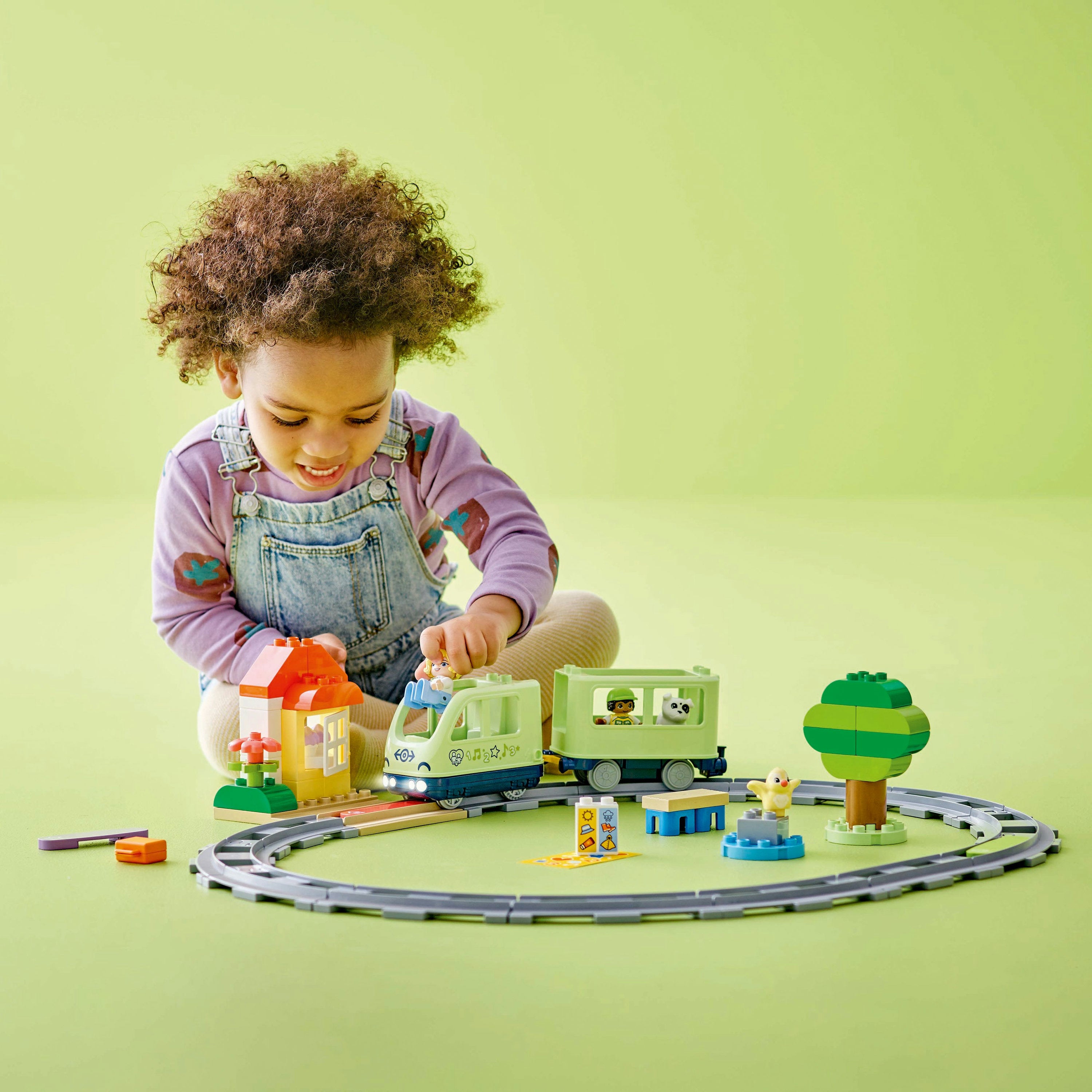 LEGO Duplo 10427 Interactive Adventure Train V29 for Unisex 2+ Toddler Friendly Playset with Train Wagons and Characters