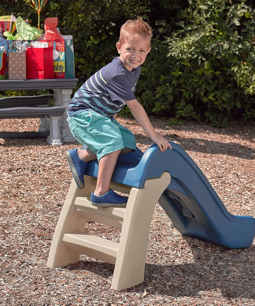 Step2 Play & Fold Jr. Slide, Folding Toddler Slide, Indoor & Outdoor Plastic Slide, Kids 1.5–4 Years