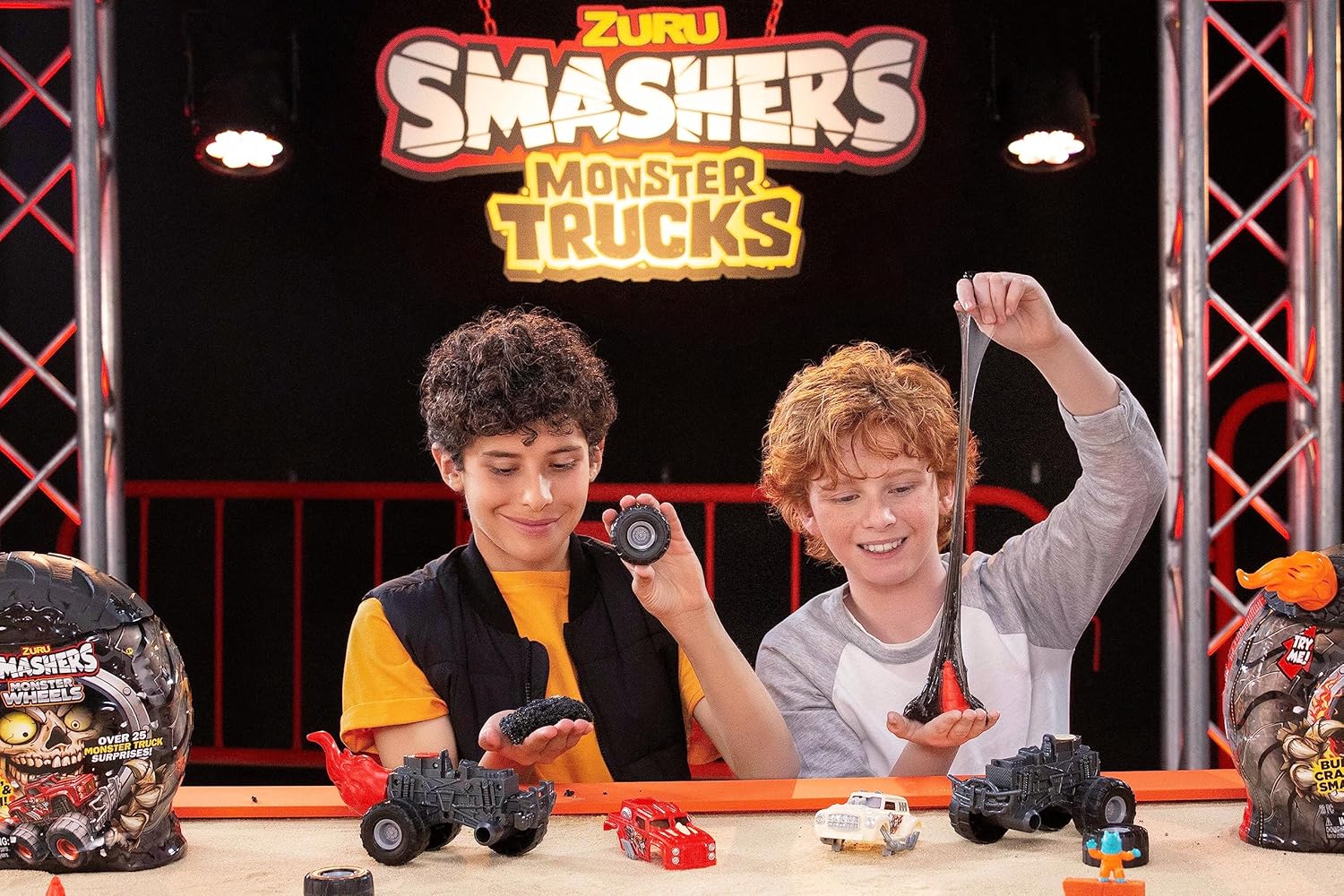 ZURU Smashers Monster Truck Surprise Playset, Build, Smash & Race, Includes 25+ Monster Truck Surprises, Collectible Toys for Kids Ages 3+