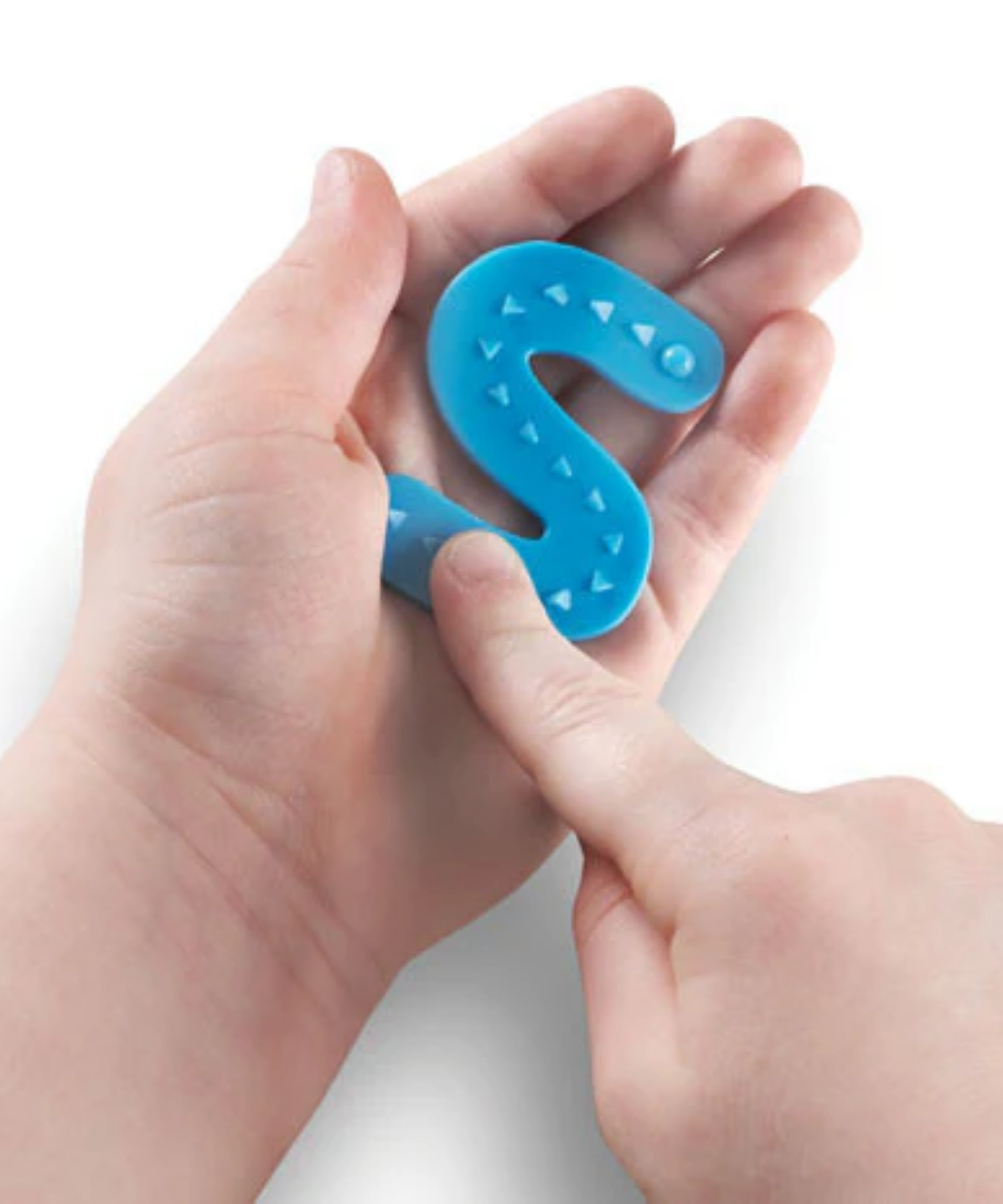 موارد التعلم - حروف لمسية، مدخلات حسية للتعرف على الحروف وتكوينها، بلاستيك متين، دليل أنشطة متعدد اللغات، مناسب للأعمار من 4 سنوات فما فوق