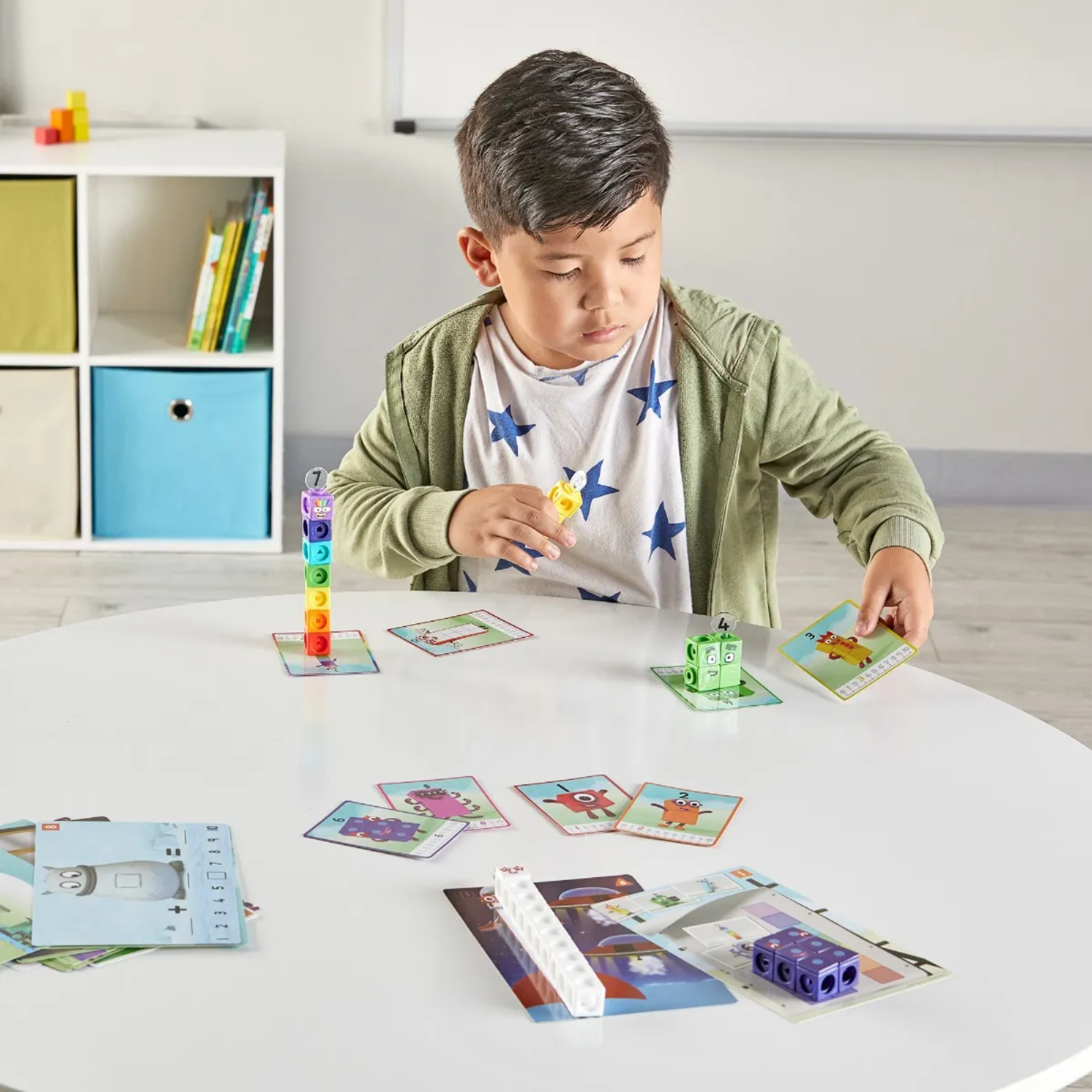 Learning Resources MathLink Cubes Numberblocks 1-10 Activity Set, Build Numberblocks Characters, Learn Early Maths Skills, Includes Zero, Activity Cards, and More