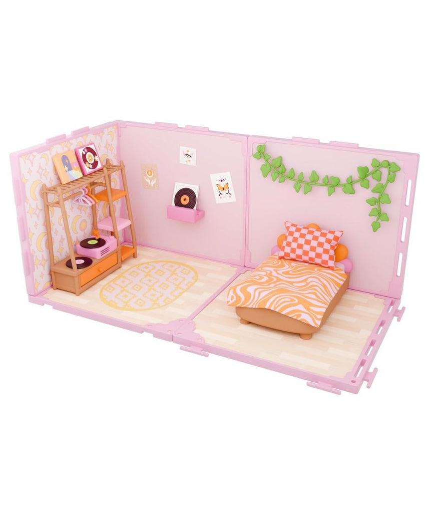 Goliath Suite Spaces Deluxe Bedroom Set, Modular Dollhouse Bedroom Playset with 30 Accessories, Customizable Furniture & Decor for 3-4 Inch Dolls, Kids 6+