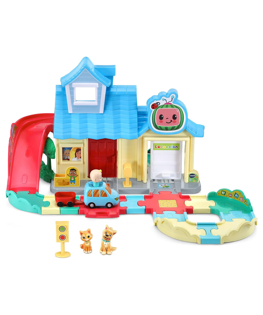 VTech CoComelon Go! Go! Smart Wheels JJ’s House Track Set, Interactive Songs & SmartPoint, Ages 1.5 – 5 Years