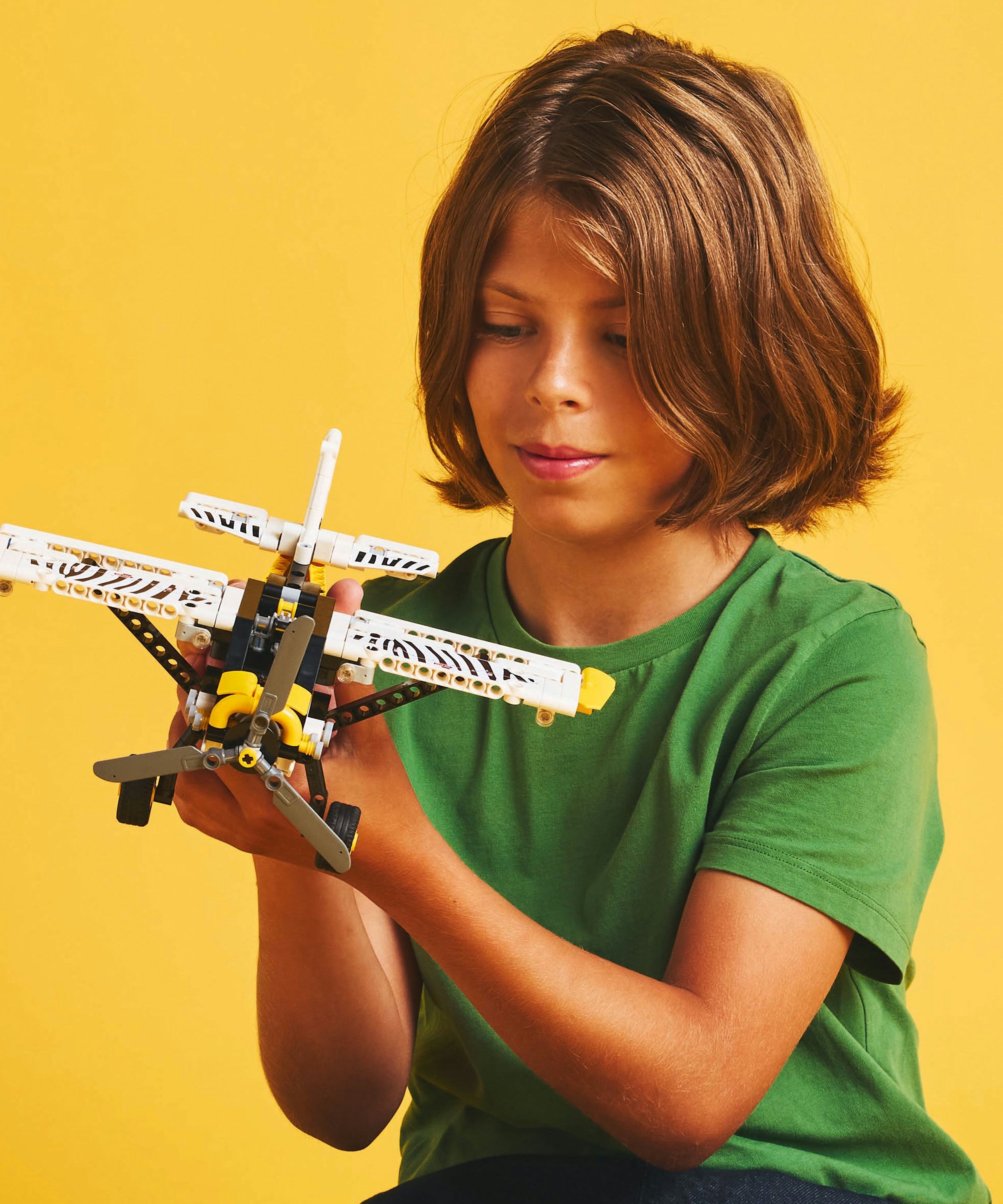 LEGO Technic 42198 Bush Plane V29 for Boys 8+ Realistic Aircraft Building Toy with Rotating Propeller
