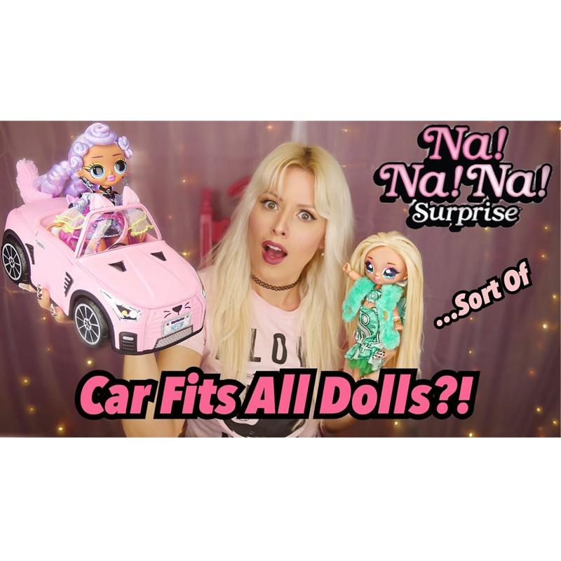 سيارة نا! نا! نا! مفاجأة قطيفة قابلة للتحويل، تصميم قطة ناعمة، عجلات دوارة، تناسب دمى نا! نا! نا والمراهقين، مقاعد وعجلة قيادة واقعية، لعبة سيارة قطيفة لطيفة