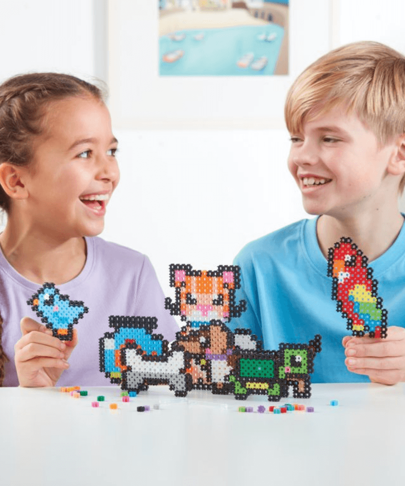 خيارات الشخصيات Simbrix Connect &amp; Wow Playful Pets Starter Pack مع أكثر من 1000 بريكس، لعبة بناء ثنائية وثلاثية الأبعاد للفنون والحرف البكسلية، لعبة بناء STEAM إبداعية وخيالية للأولاد والبنات من سن 5 سنوات فما فوق