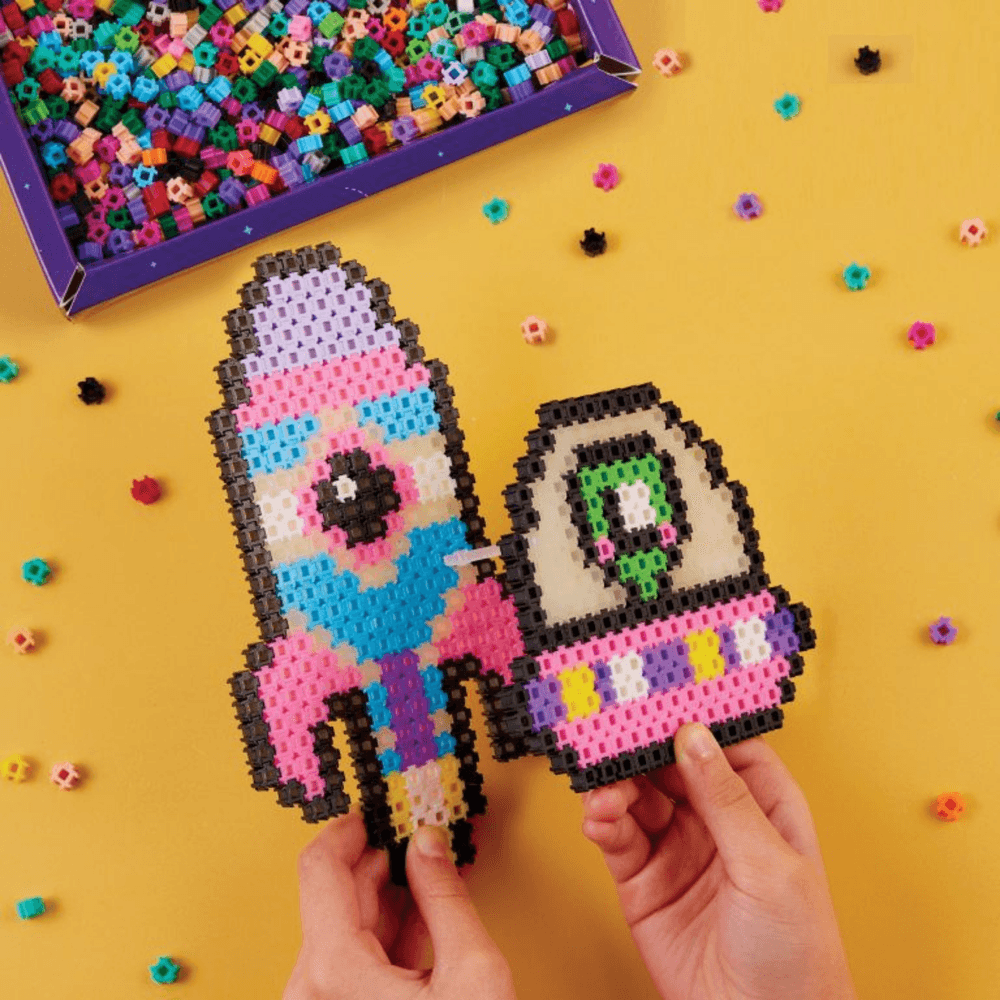 خيارات الشخصيات Simbrix Connect &amp; Wow Glowing Galactic Pack مع أكثر من 1500 بريكس، لعبة بناء ثنائية وثلاثية الأبعاد للفنون والحرف البكسلية، لعبة بناء STEAM إبداعية وخيالية للأولاد والبنات من سن 5 سنوات فما فوق