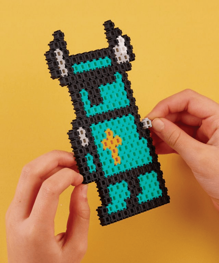 خيارات الشخصيات Simbrix Connect &amp; Wow Game On Pack مع أكثر من 2500 بريكس، لعبة بناء Pixel Arts and Crafts ثنائية وثلاثية الأبعاد، لعبة بناء STEAM إبداعية وخيالية للأولاد والبنات من سن 5 سنوات فما فوق