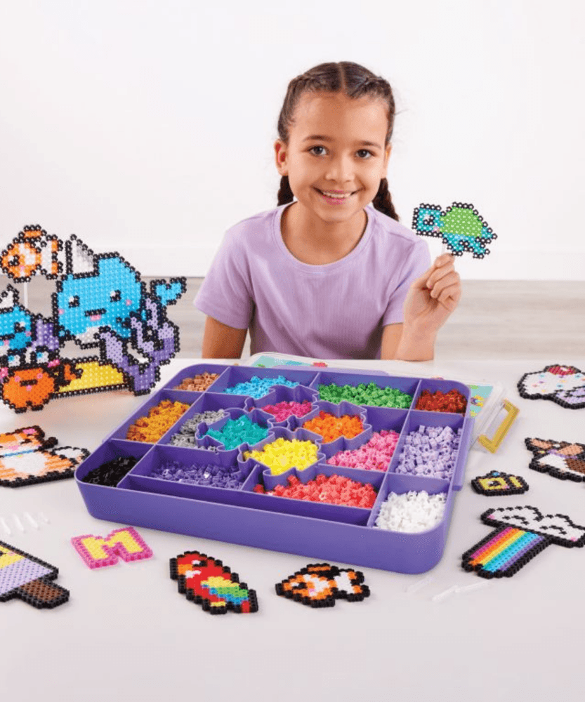 Character Options Simbrix Connect & Wow Maker Studio Purple with 4000+ brix, 2D & 3D Pixel Arts and Crafts Construction Toy, Creative & Imaginative STEAM Building Toy for Boys & Girls Ages 5+