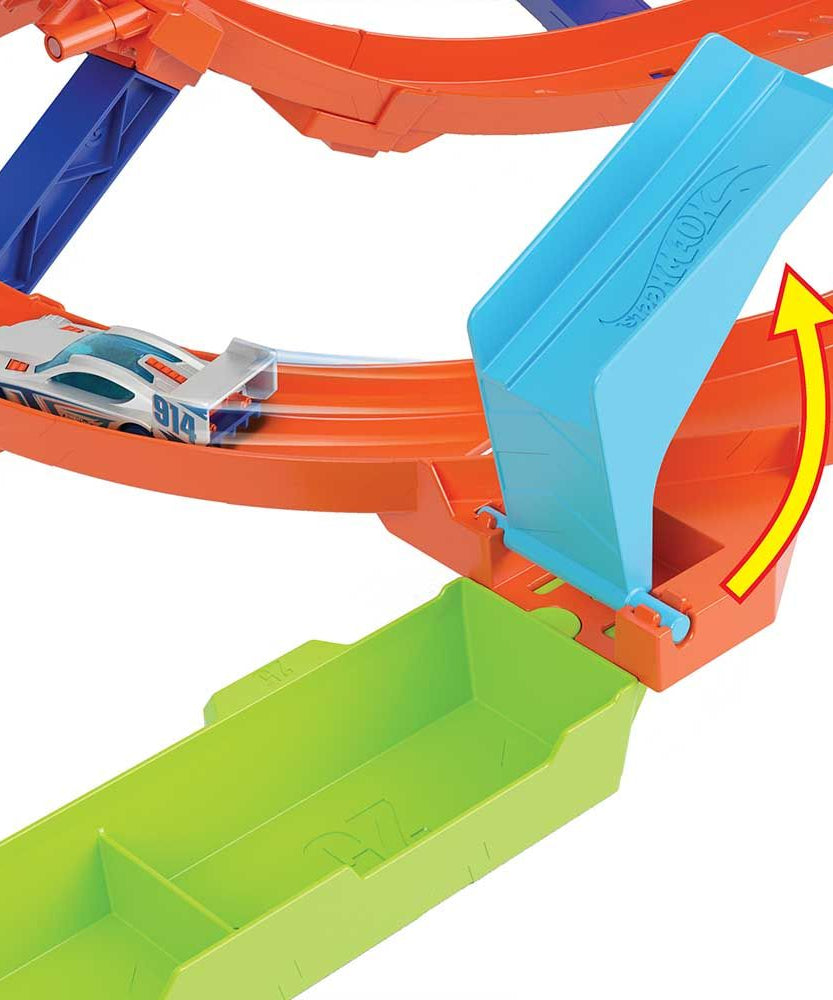 Hot Wheels Action Hyper Loop Extreme Playset, Toy Car Track Set, 2 Ways to Play, Slam Launch Loops, Jump & Score Points, Easy Storage, Includes 1:64 Scale Car, Kids Toys