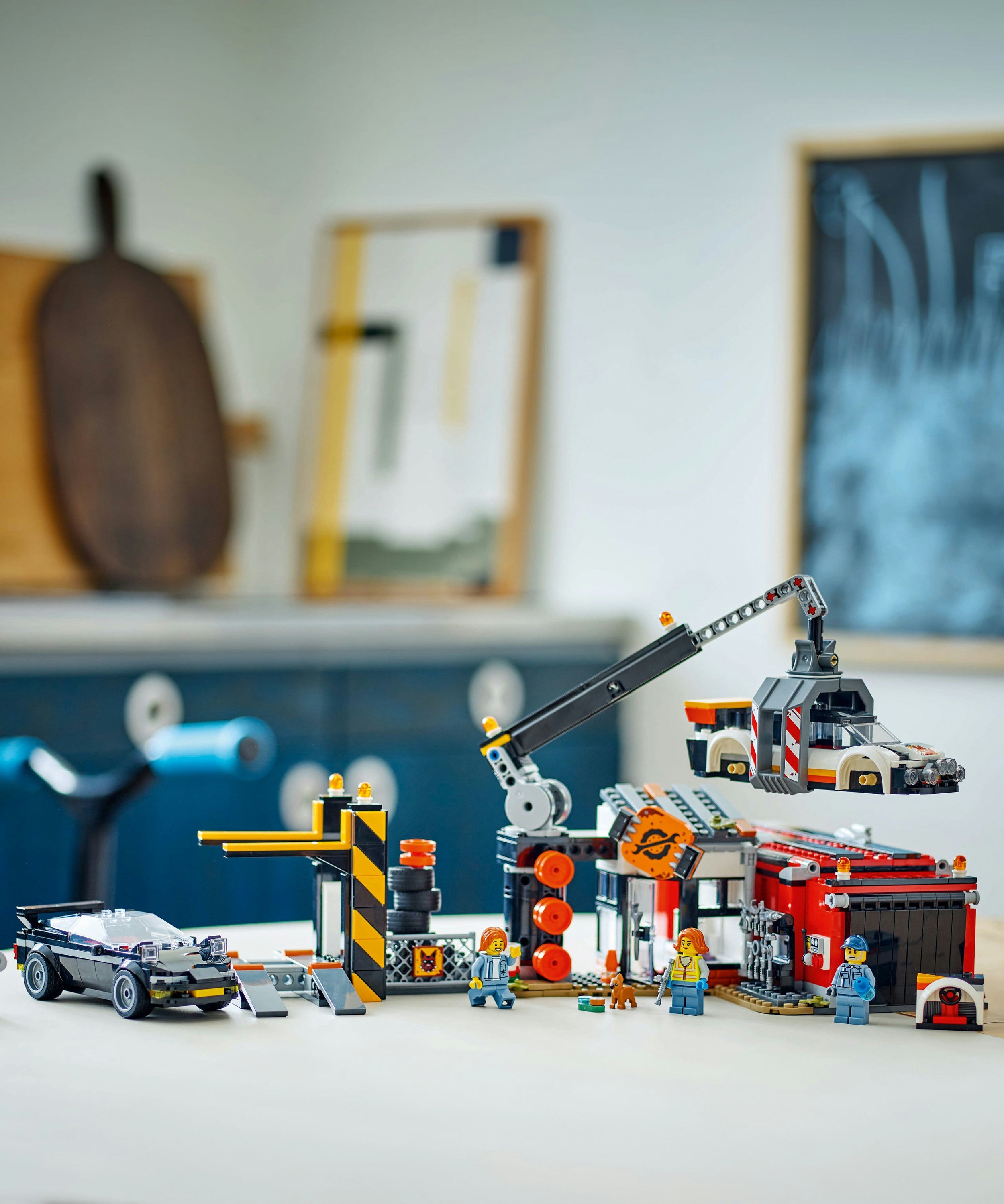 LEGO City 60472 Scrapyard with Cars V29 for Boys 7+ Creative Building Toy with Vehicles and Roleplay