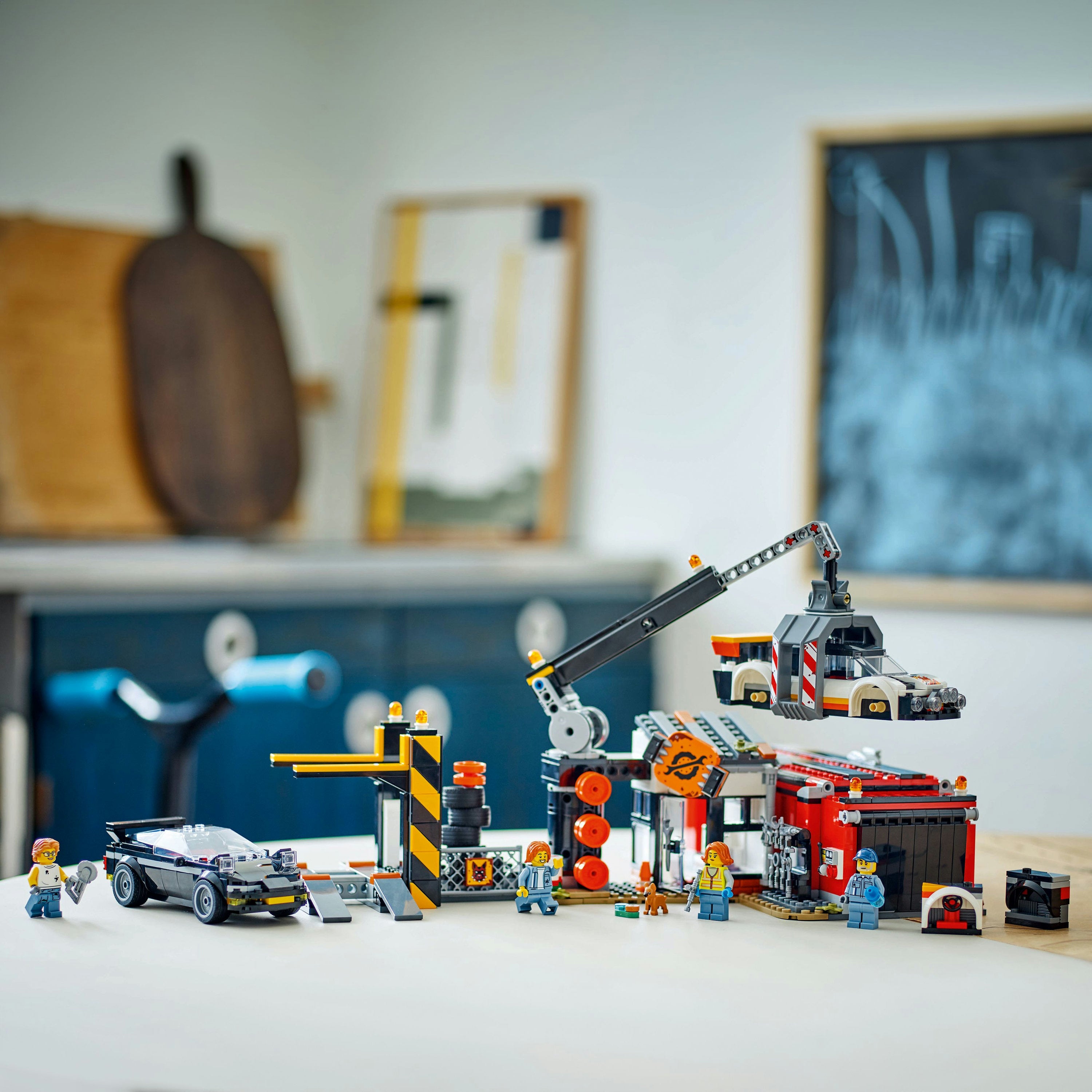 LEGO City 60472 Scrapyard with Cars V29 for Boys 7+ Creative Building Toy with Vehicles and Roleplay