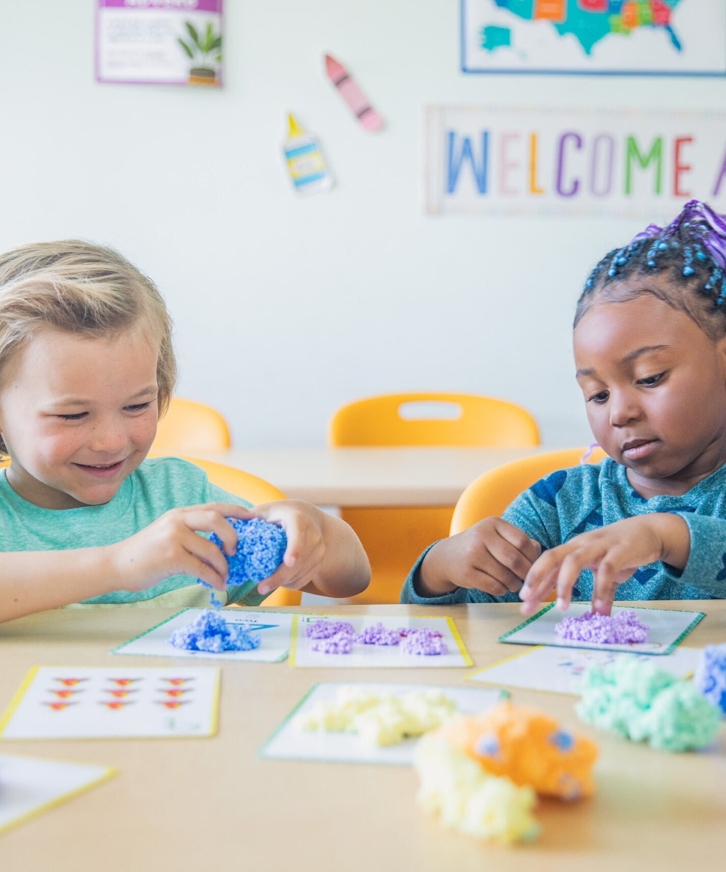 مجموعة لعب فوم لتشكيل وتعلم الأرقام من موارد التعلم، تكوين عملي للأرقام والأشكال، ألعاب حسية ومهارات حركية دقيقة، خالية من الفوضى ولا تجف أبدًا، موارد التعلم