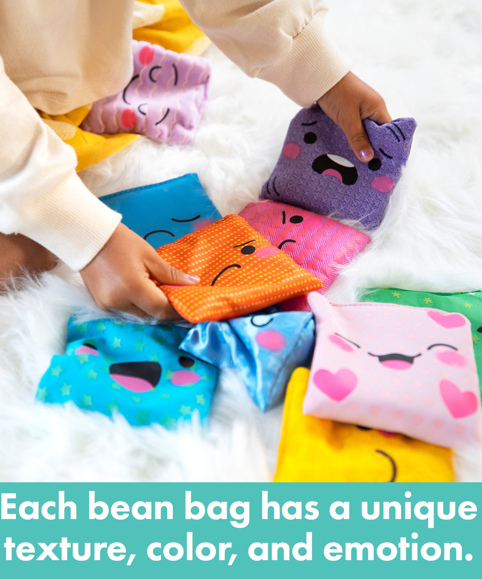 موارد التعلم أكياس الفاصولياء "مشاعري"، مجموعة من 10 أكياس فاصولياء للعواطف اللمسية، التعلم العاطفي الاجتماعي للأطفال، يطور المفردات والمهارات الحركية والوعي الحسي، يتضمن دليل الأنشطة وحقيبة التخزين، للأعمار من 3 سنوات فما فوق