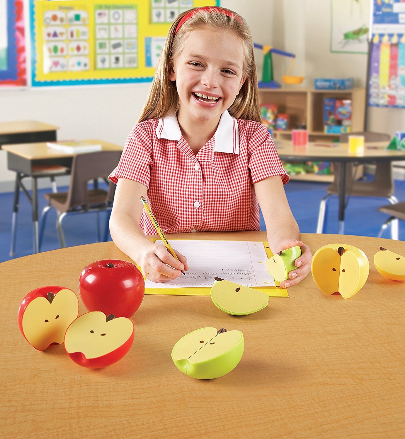 Learning Resources Magnetic Apple Fractions, Hands-On Learning Tool for Teaching Fractions, Equivalencies, and Basic Math Concepts