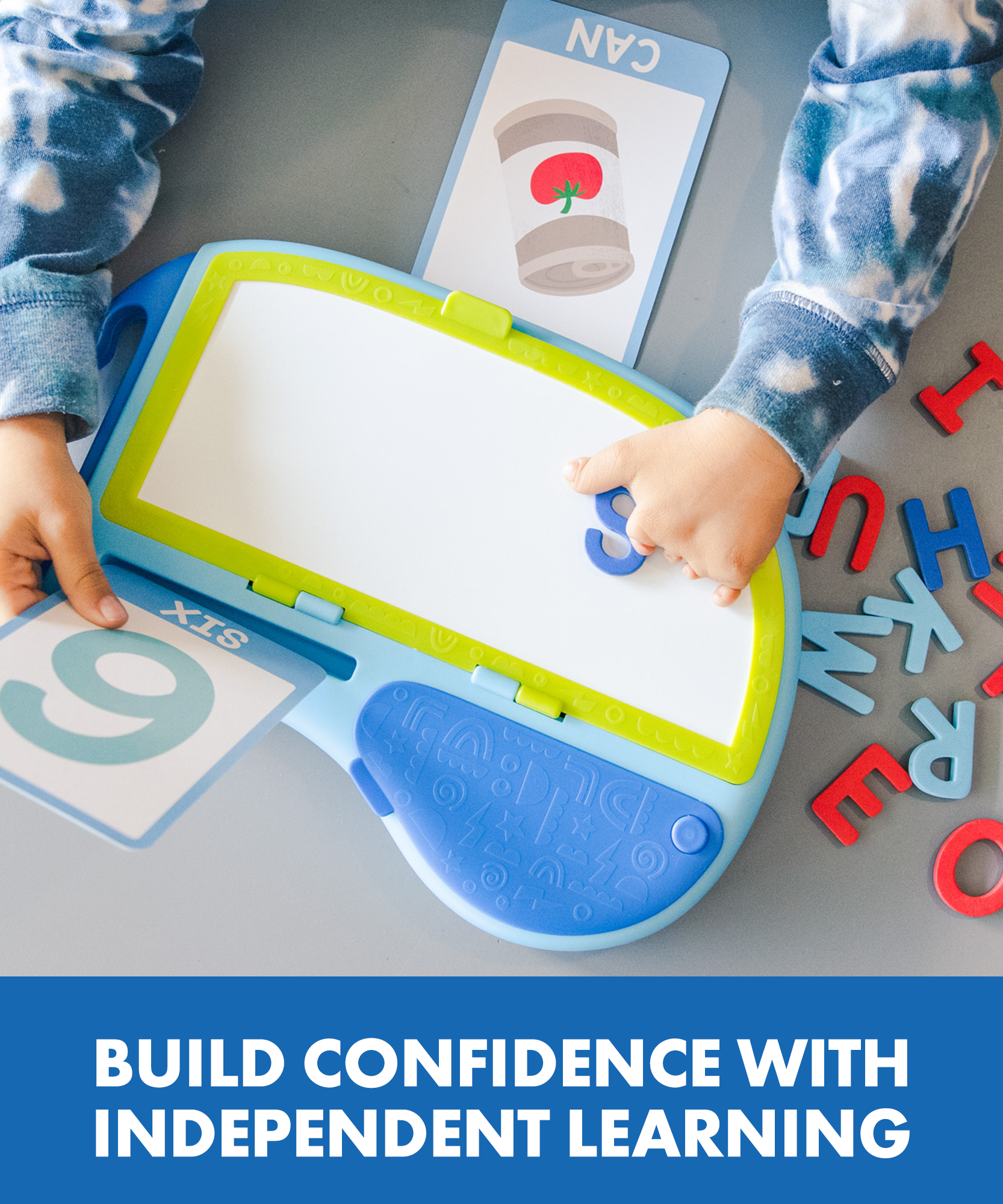 لوحة AlphaMagnets Go! Spelling المغناطيسية المحمولة من Learning Resources مزودة بأحرف وبطاقات، لعبة تعليمية مبكرة للأطفال من سن 4 سنوات فما فوق