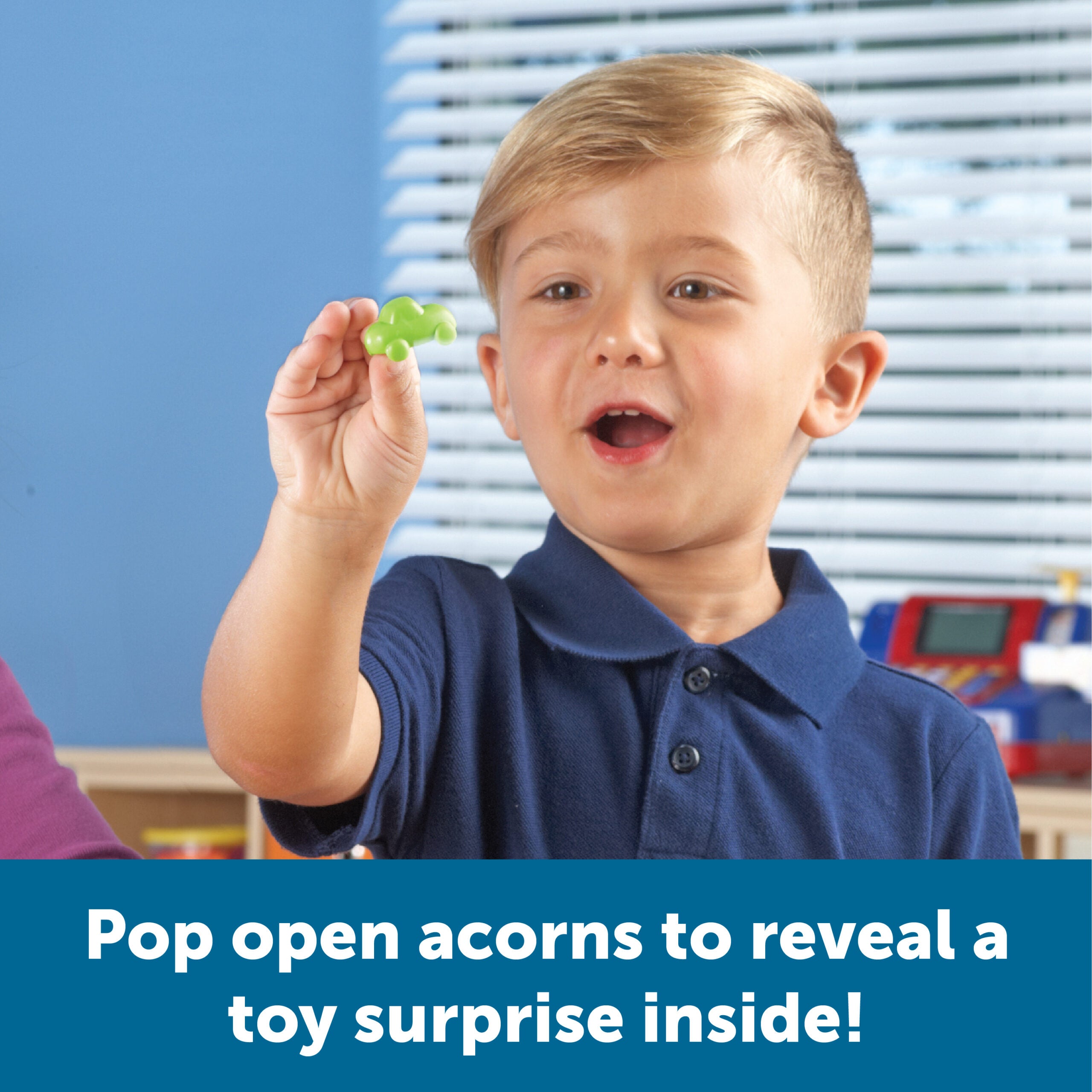 مجموعة أنشطة بلوط الأبجدية من Learning Resources، لعبة محو الأمية المبكرة والصوتيات للأطفال من سن 3 سنوات فما فوق، 26 بلوطًا من قطعتين مع عدادات مطابقة، لعبة التعرف على الحروف لمرحلة ما قبل المدرسة