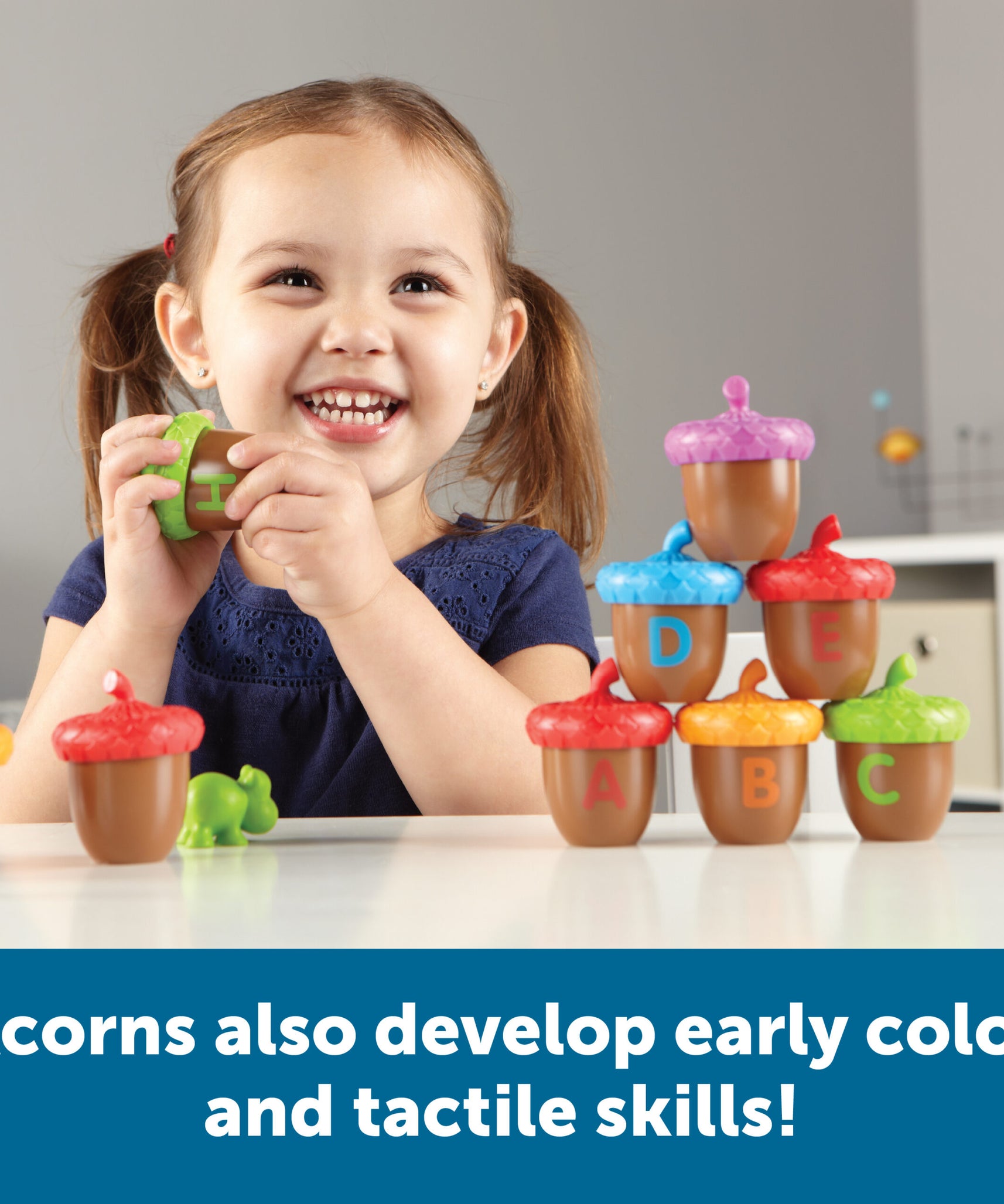 مجموعة أنشطة بلوط الأبجدية من Learning Resources، لعبة محو الأمية المبكرة والصوتيات للأطفال من سن 3 سنوات فما فوق، 26 بلوطًا من قطعتين مع عدادات مطابقة، لعبة التعرف على الحروف لمرحلة ما قبل المدرسة