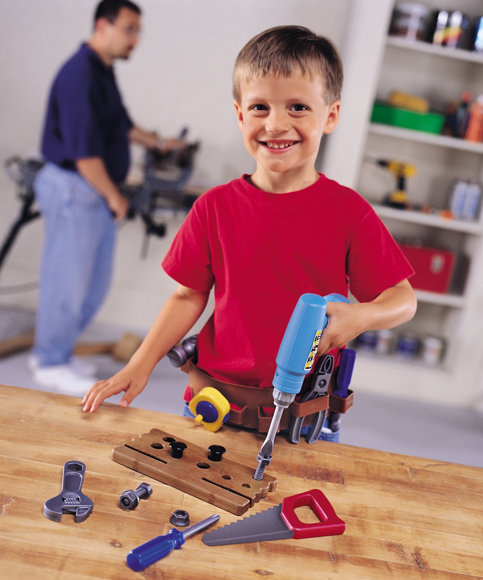 مجموعة أدوات حزام العمل من Learning Resources للتظاهر واللعب، مجموعة أدوات للأطفال مع مثقاب يعمل بالبطارية وحقيبة حمل، لعب أدوار خيالي للأعمار من 3 سنوات فما فوق