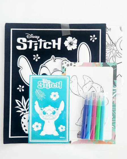 Disney Stitch Super Poster Activity Set, 4 Fun Posters to Color & 5 Markers, Fun Activity, Age 3+