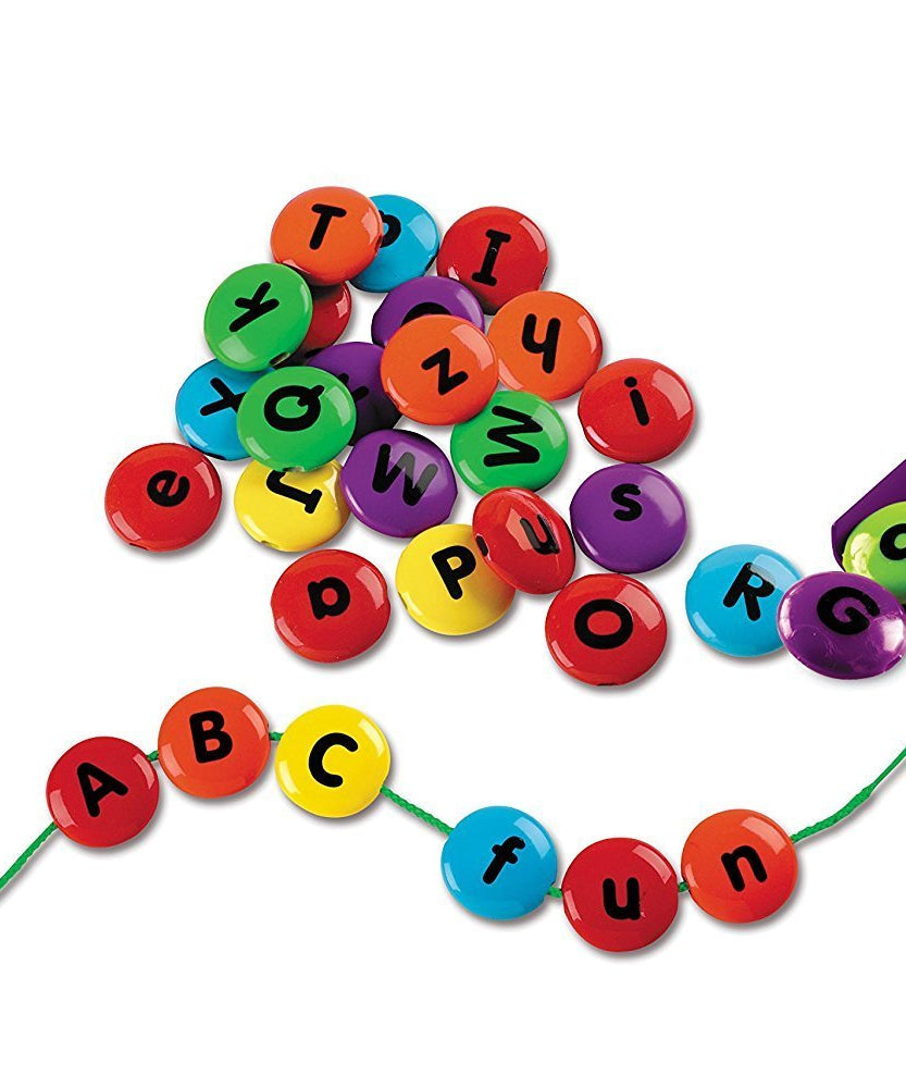 مصادر التعلم - وجبات خفيفة ذكية - حلوى ربط الحروف الأبجدية، خرز أبجدي للمهارات الحركية الدقيقة والقراءة والكتابة المبكرة، لعبة تعليمية لمرحلة ما قبل المدرسة مع وعاء تخزين، للأعمار من 3 سنوات فما فوق