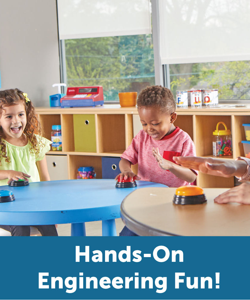 مصادر التعلم - أجهزة إنذار للإجابة مزودة بأضواء وأصوات (مجموعة من 4)، أجهزة إنذار مضيئة على طراز عروض الألعاب مع 4 أصوات مميزة للفصول الدراسية والألعاب العامة والمرح العائلي (للأعمار من 3 سنوات فما فوق)