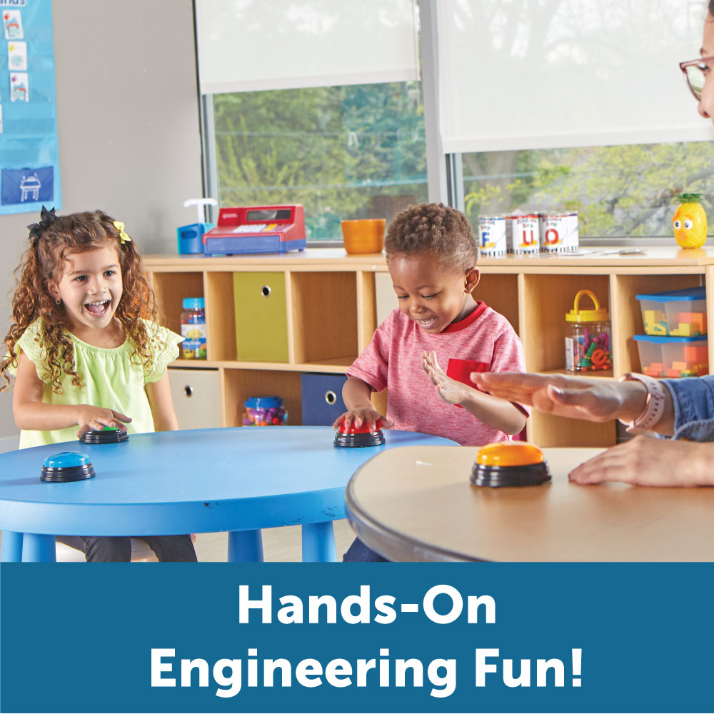 مصادر التعلم - أجهزة إنذار للإجابة مزودة بأضواء وأصوات (مجموعة من 4)، أجهزة إنذار مضيئة على طراز عروض الألعاب مع 4 أصوات مميزة للفصول الدراسية والألعاب العامة والمرح العائلي (للأعمار من 3 سنوات فما فوق)