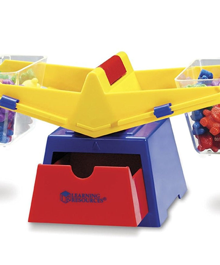 موارد التعلم - ميزان دلو أساسي مع عدادات مقارنة الدببة، أداة تعليمية عملية للرياضيات للوزن والقياس والمقارنة، تتضمن 102 عداد ودليل أنشطة، للأعمار من 3 سنوات فما فوق