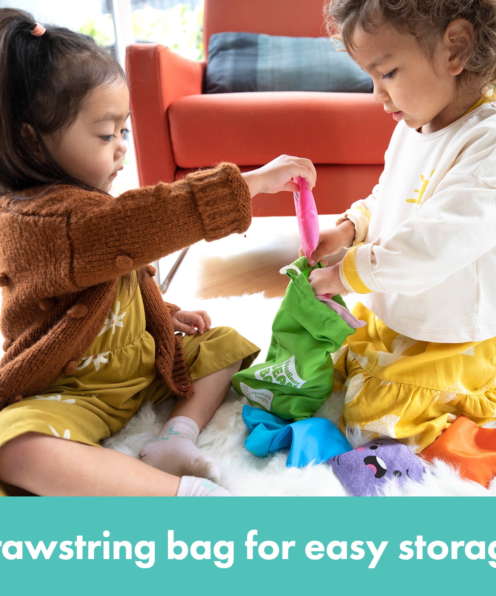 موارد التعلم أكياس الفاصولياء "مشاعري"، مجموعة من 10 أكياس فاصولياء للعواطف اللمسية، التعلم العاطفي الاجتماعي للأطفال، يطور المفردات والمهارات الحركية والوعي الحسي، يتضمن دليل الأنشطة وحقيبة التخزين، للأعمار من 3 سنوات فما فوق