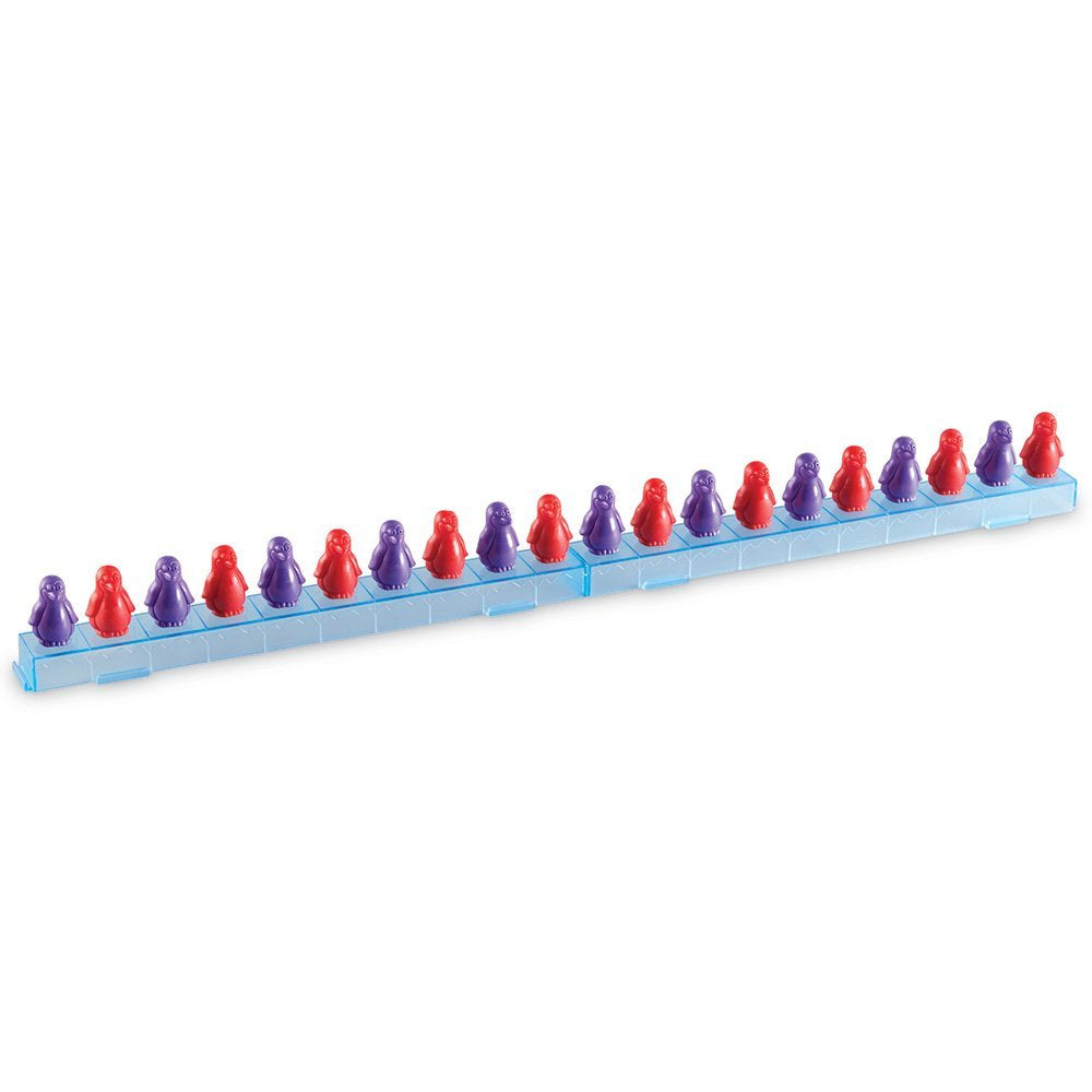 مجموعة أنشطة الرياضيات "بطاريق على الجليد" من Learning Resources، لعبة عد وفرز عملية للأطفال، تتضمن 100 عداد بطريق ملون و10 ألواح ثلج